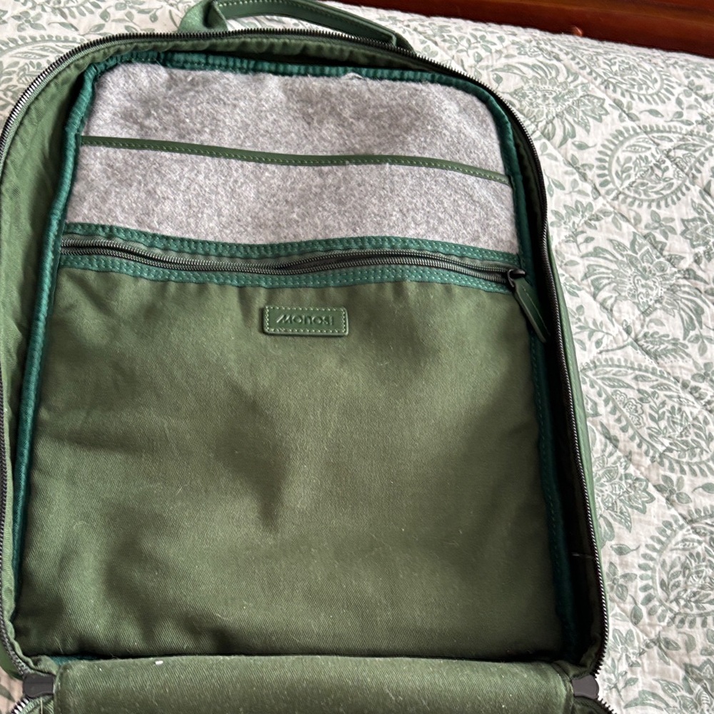 Monos Green Backpack - Picture 3 of 6